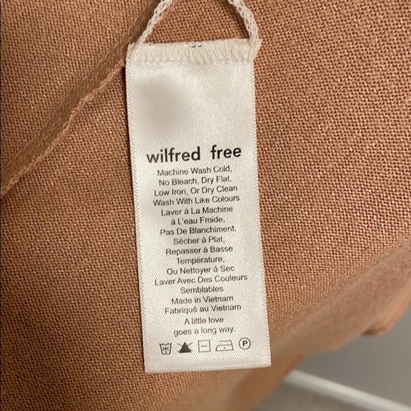 Aritzia // Wilfred Odile Longsleeve T-Shirt Dress - Picture 6 of 9